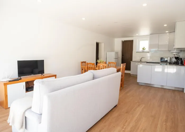 Seaing House Ii * Falca